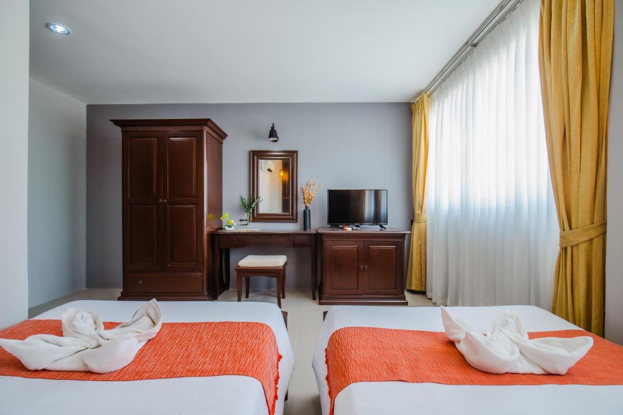 Time Out Hotel Patong المظهر الخارجي الصورة